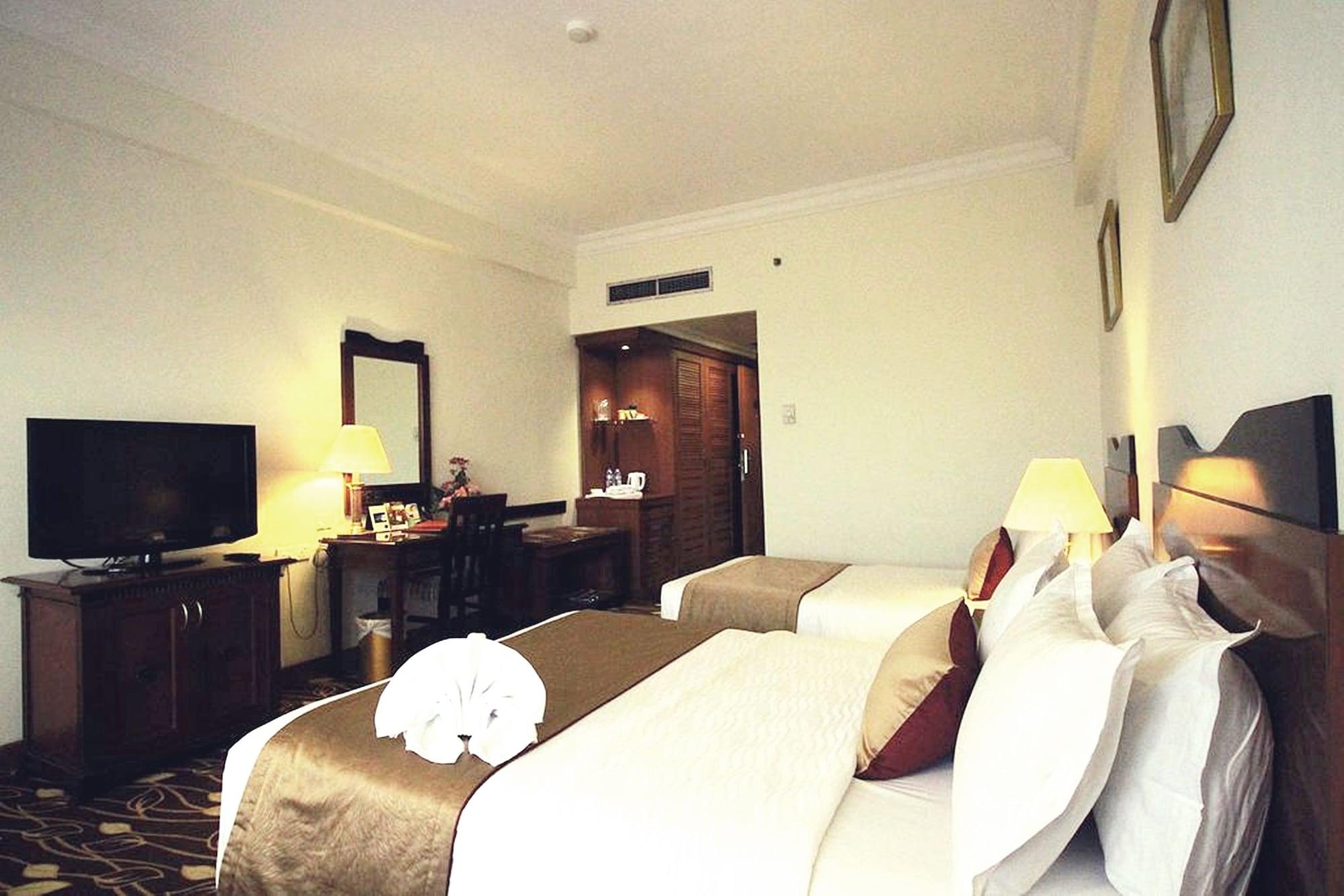 Planet Hotel&residence 4*